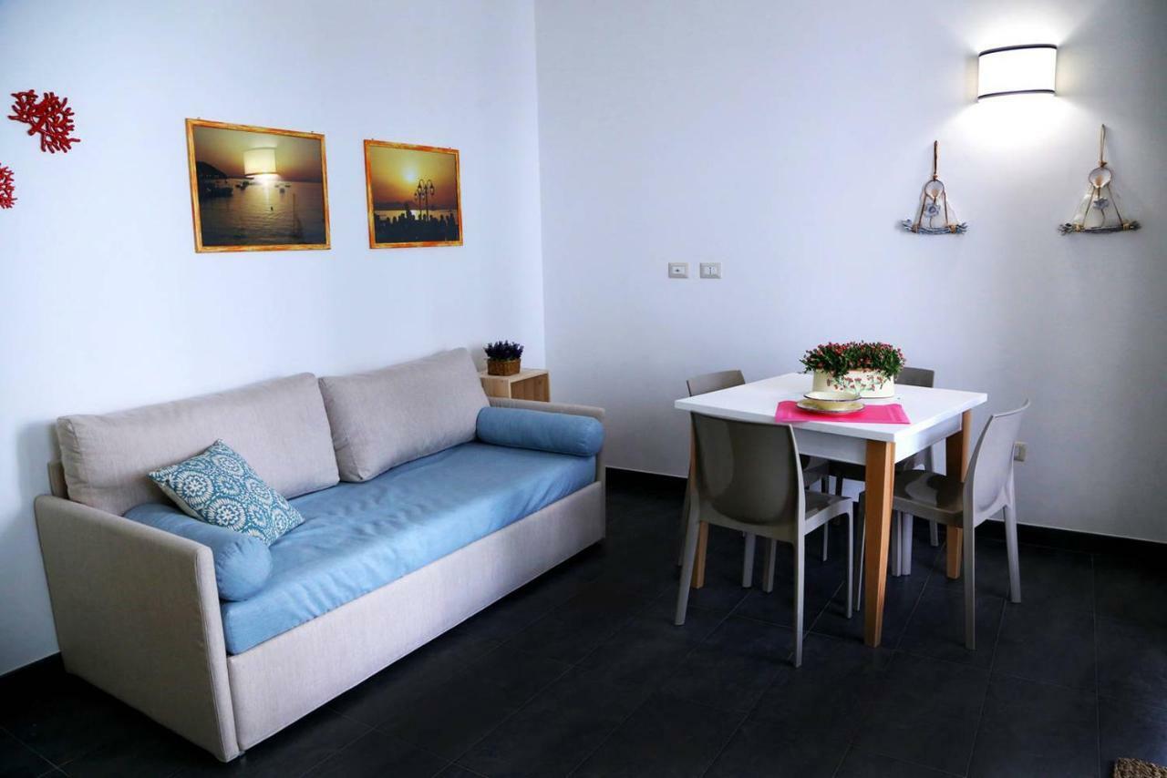 Casa Vacanze Sopravento Порто-Чезарео Екстер'єр фото